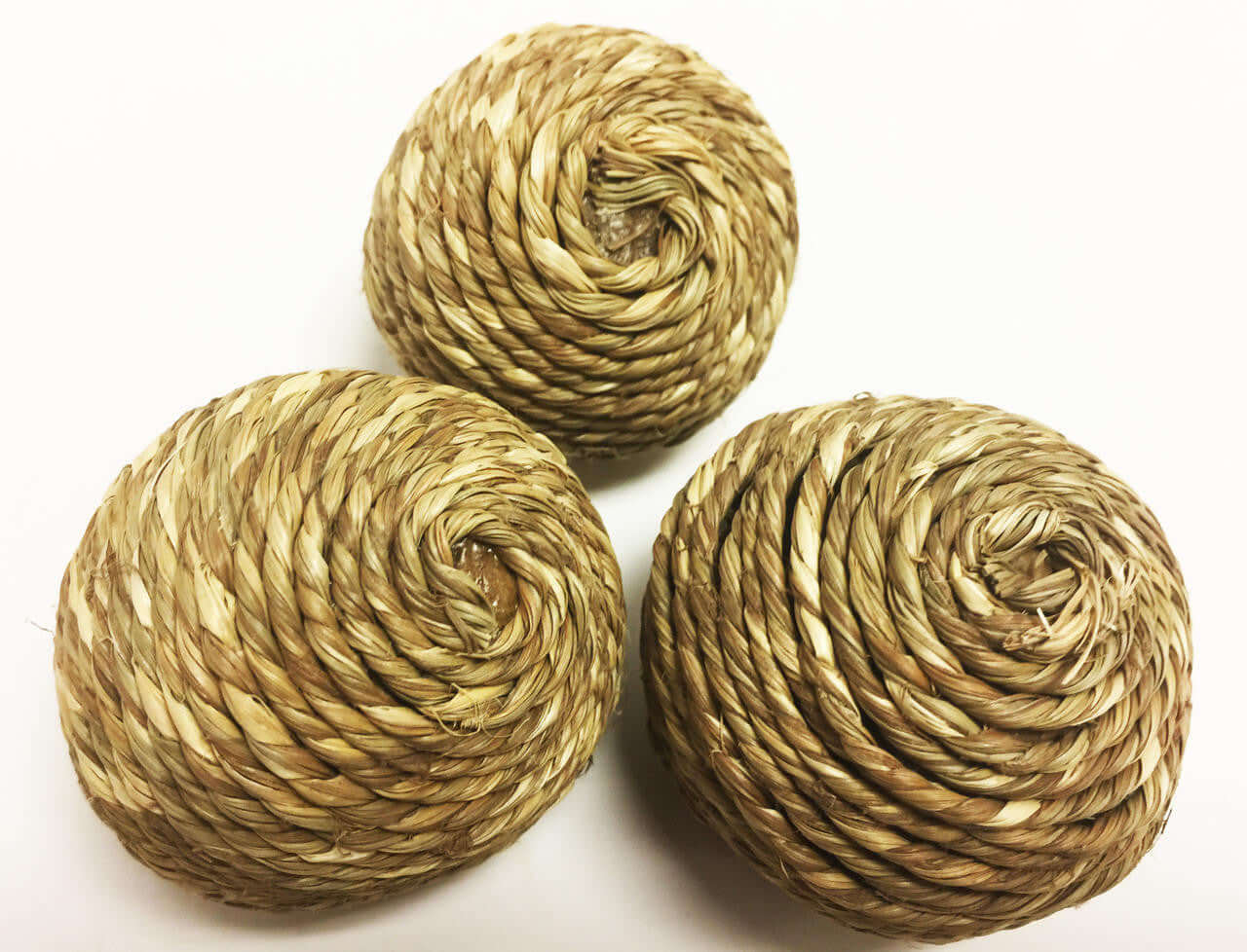 1272 Pk3 Seagrass Rope Ball