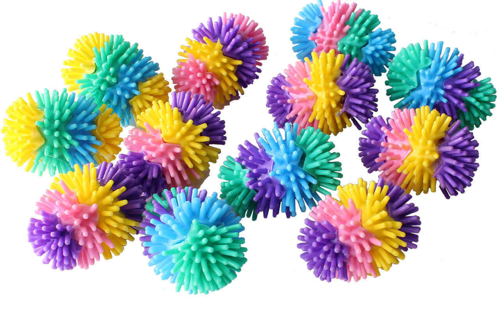 37133 Spiky Egg Foot Talon Toy