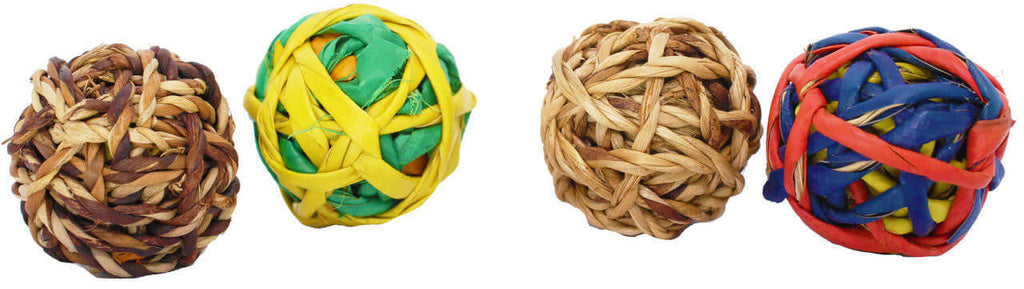 03340 String Ball Foot Toy